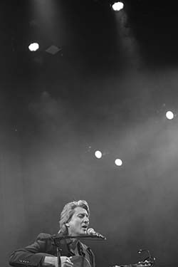 Live performance, BaSiaNova tour  - Photo by: Center Point Photography